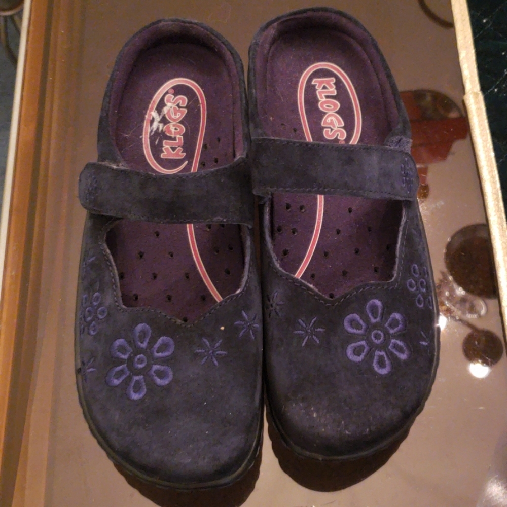 Clogs - Picture 4 of 4